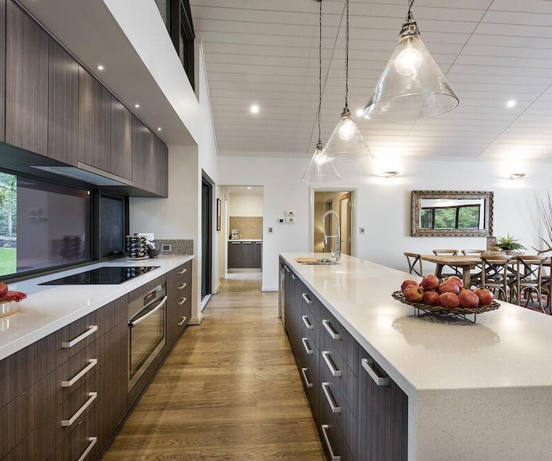 overhanging lights above a kitchen island