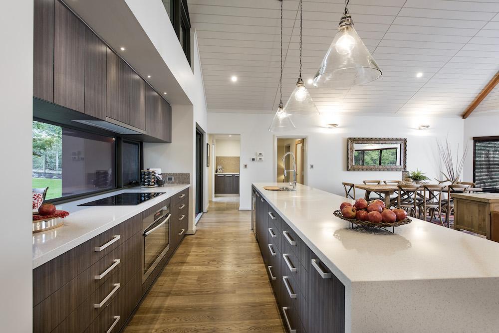 overhanging lights above a kitchen island