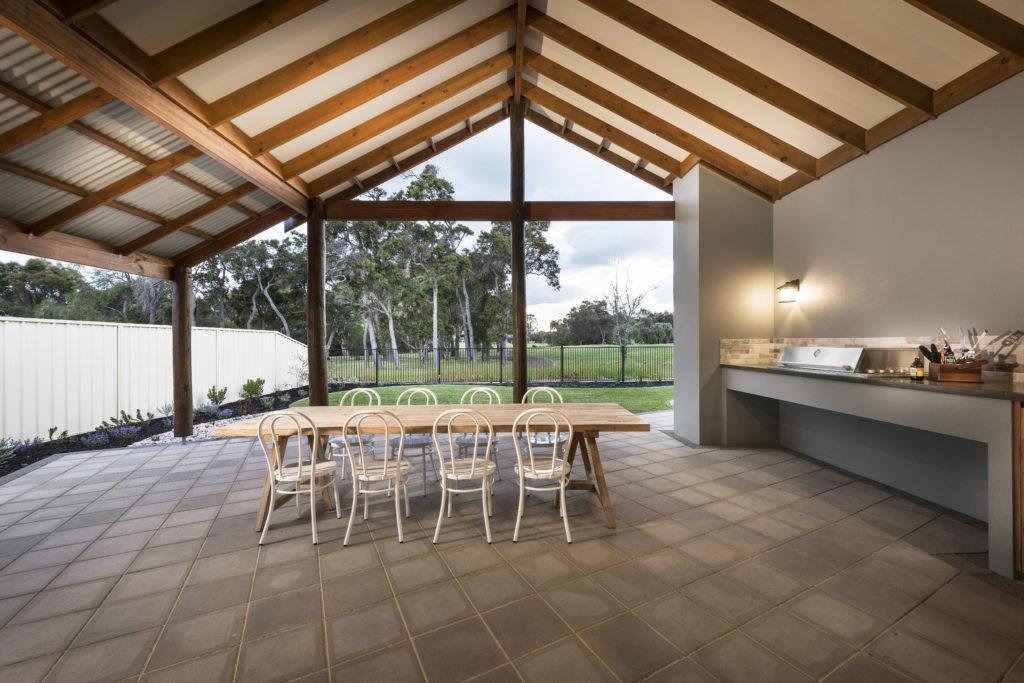 Outdoor alfresco - The Rural Building Co