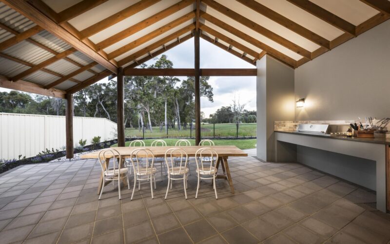 undercover Alfresco area in the country
