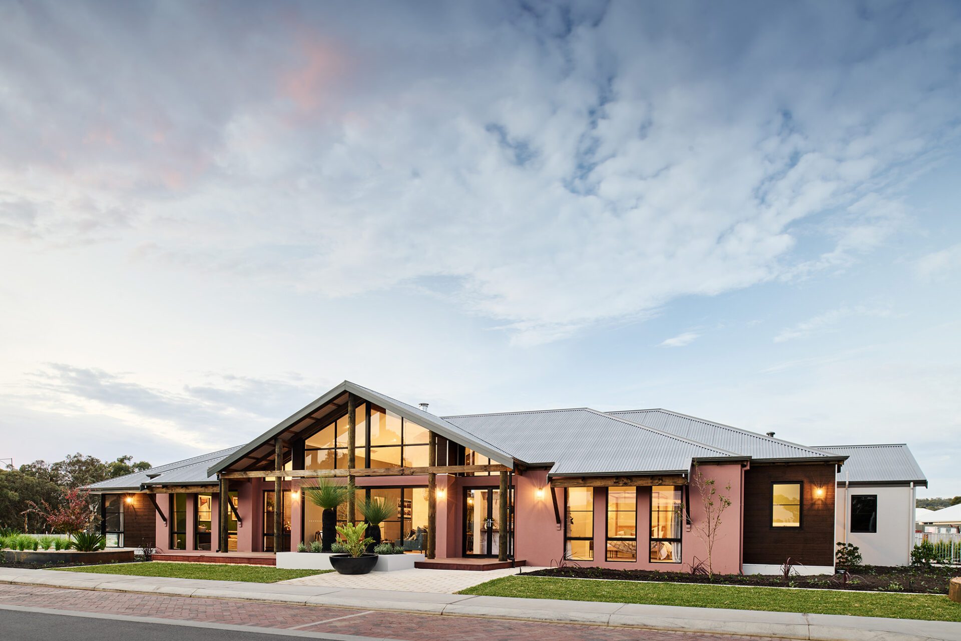 The Julimar Reatreat by rural building company