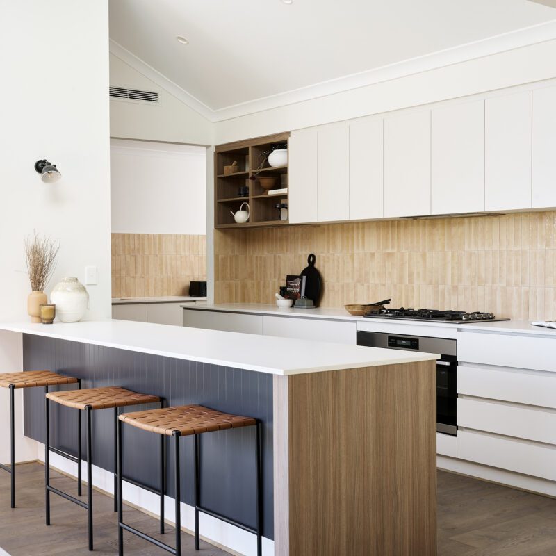 the gelorup open plan kitchen with island