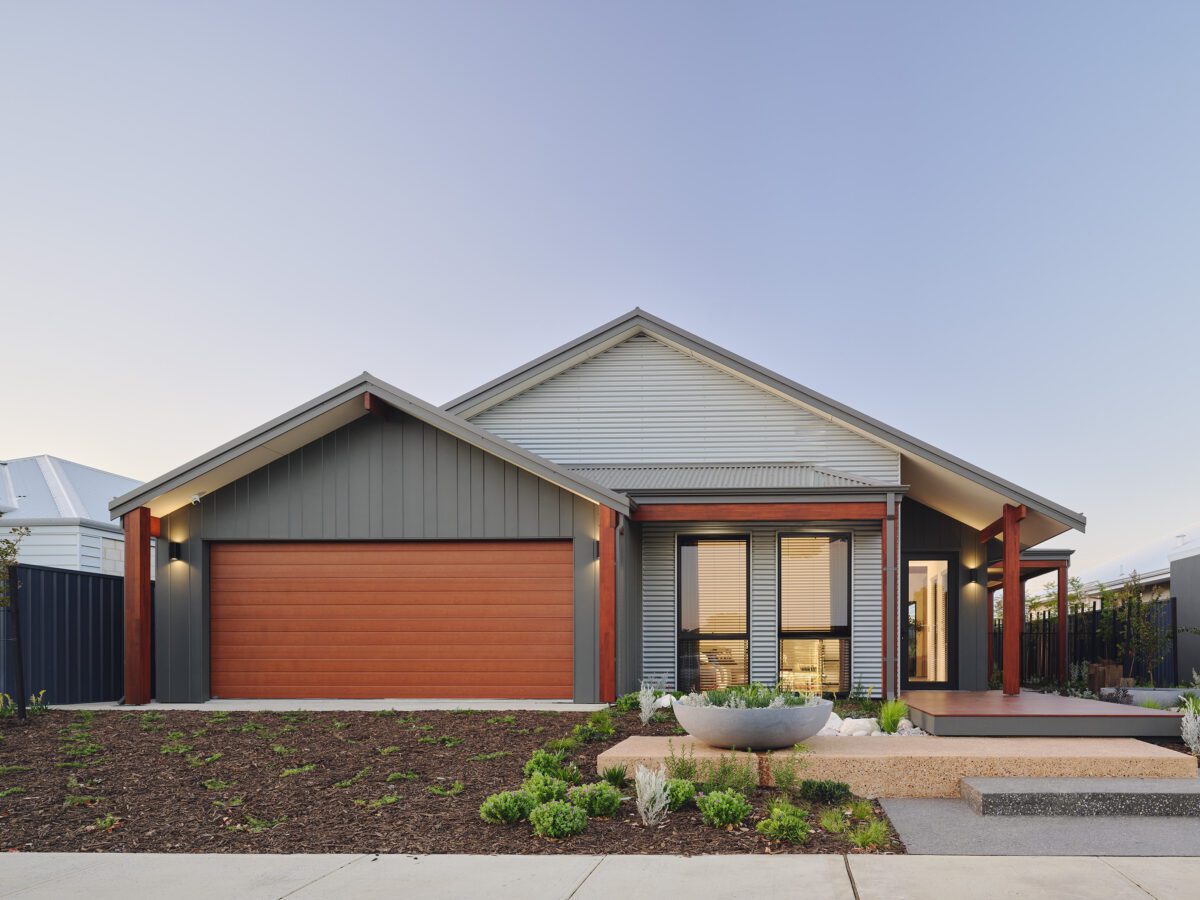 The Yalyalup retreat Display home front elevation